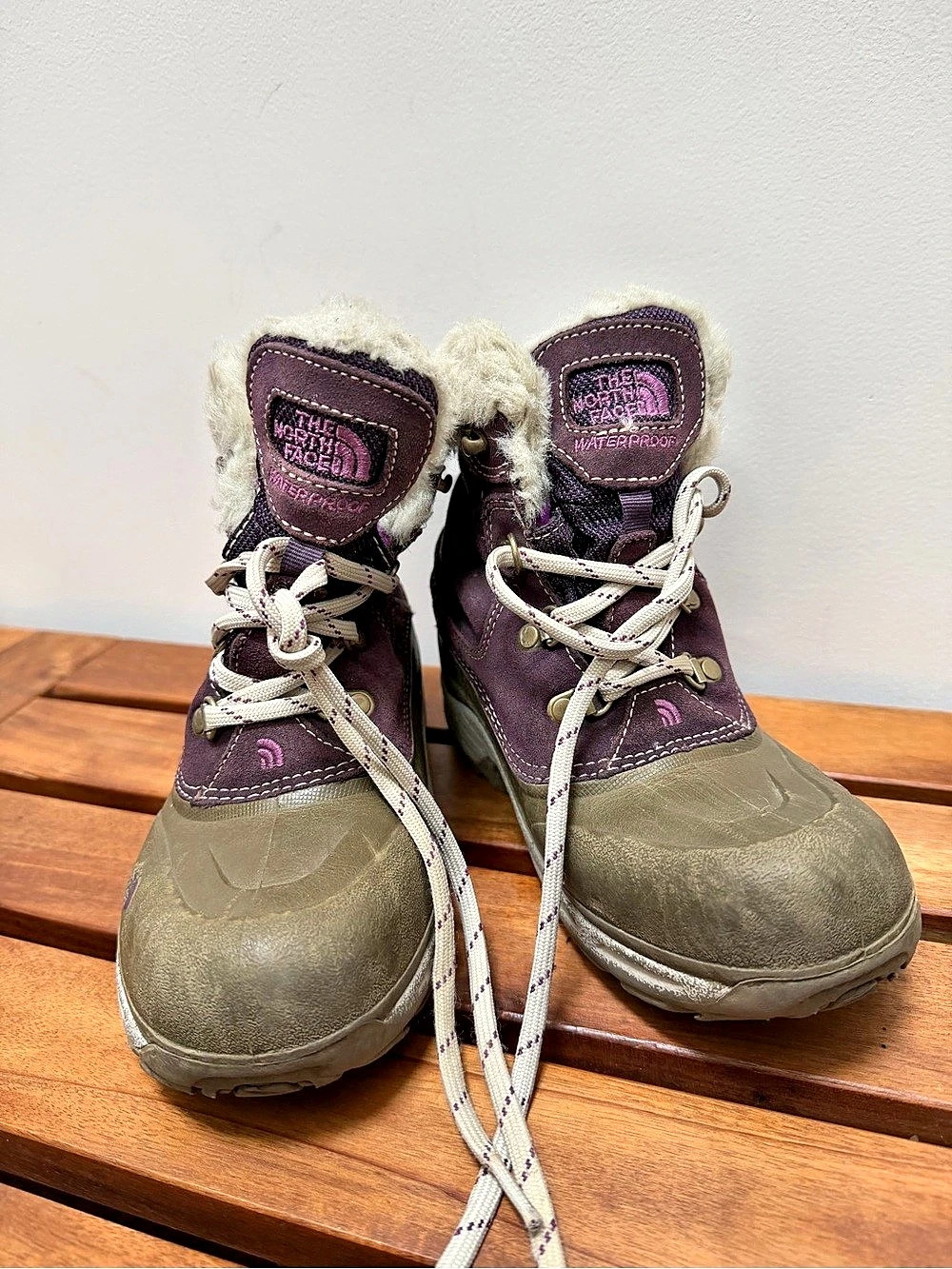 The North Face Youth Shellista V Lace Waterproof Boots Green & Purple US Size 3